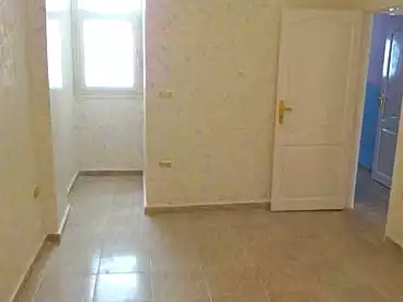 شقق للبيع في البيطاش، العجمي، 110 متر
