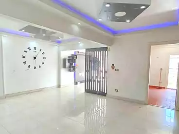 Apartments For sale in Iskandar Ibrahim St., Miami, 135 sqm