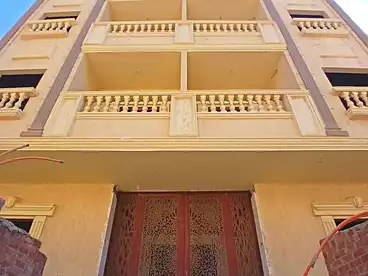 شقق للبيع في حي 2000 قطعة، التوسعات الشمالية، 153 متر