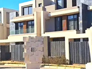 Villas For sale in El Patio Town Compound - La Vista, Compounds in New Cairo, 235 sqm