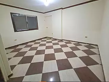 عقارات للإيجار في شارع الأربعين، فيصل، 90 متر