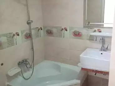 شقق للبيع في شارع محمود العيسوي، ميامي، 120 متر