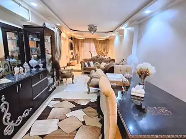 شقق للبيع في شارع الخمسين، النزهة 2، 120 متر