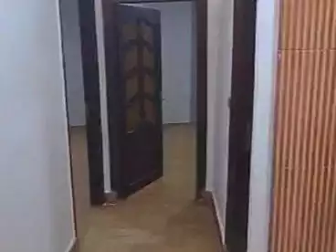 شقق للبيع في الطوابق، فيصل، 100 متر