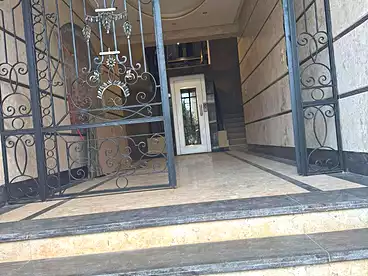 in Abou Obaida Ibn El-Garah St., El Yasmeen 5, 220 sqm