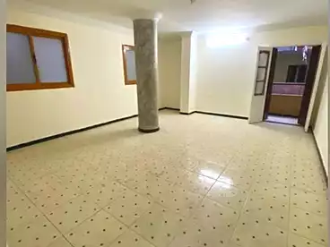 عقارات للإيجار في طريق كعبيش، فيصل، 90 متر