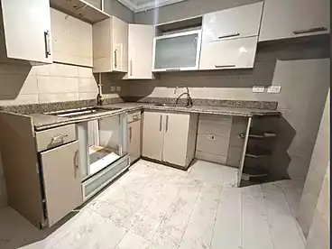 Apartments For rent in Albert Al Awal St., Smouha, 190 sqm
