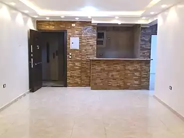 Apartments For sale in Nile Corniche St., Hadayek Helwan, 125 sqm
