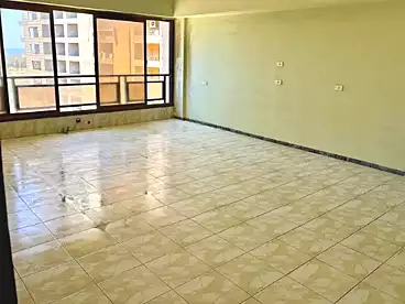 Properties For sale in El Montazah, Alexandria, 250 sqm