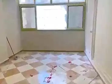 Apartments For sale in Al Mahdaoi St, El Mandara, 90 sqm