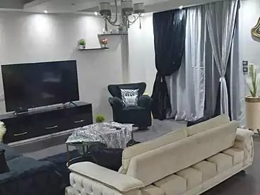 في شارع أحمد رامي، المرحله الأولى، 197 متر