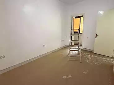 Furnished Apartment For sale in Shoubra, Greater Cairo, 80 sqm