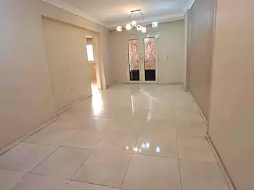 Apartments For sale in Nile Corniche St., Hadayek Helwan, 120 sqm