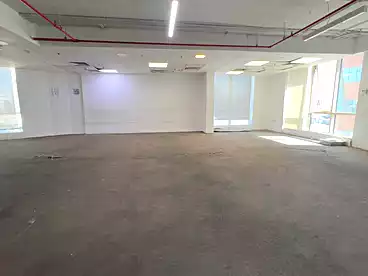 Offices For rent in Northern 90th St., 90th Street, 750 sqm