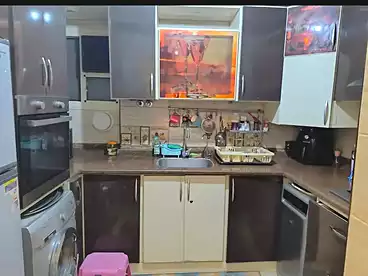Apartments For sale in Gamal Abdel Nasser St., Victoria, 145 sqm