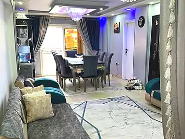 Apartments For sale in Gamal Abd El Naser St., Gisr Al Suez, 90 sqm