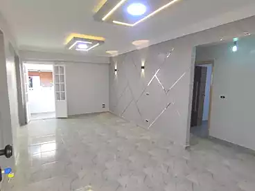 شقق للبيع في الفلكي، السيوف، 100 متر