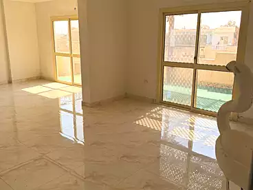 For sale in Al-Gabri St., El Banafsag Omarat, 200 sqm