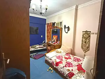 For sale in El Sawaf St., 10th Zone, 120 sqm