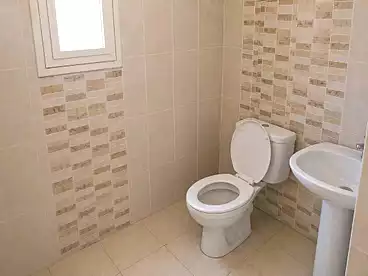 عقارات للإيجار في مجاورة 15، 15 مايو، 165 متر
