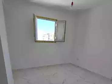 شقق للبيع في شارع نبوي المهندس، المندرة، 100 متر