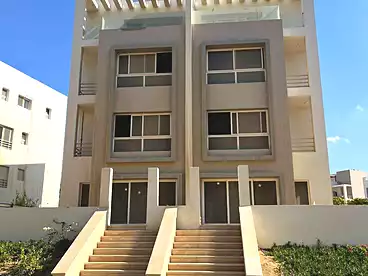 Apartments For sale in HPR - Hyde Park Compound, Hyde Park Compound, 235 sqm