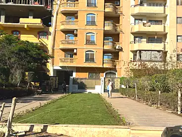 عمارات للبيع في المحور المركزي، 6 أكتوبر، 280 متر