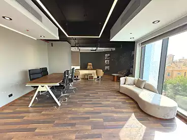 Corporate Branch For rent in Southern 90th St., 90th Street, 1035 sqm