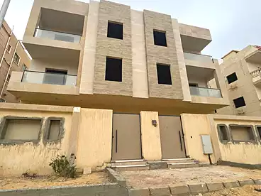 للبيع في القرنفل 8، القرنفل، 220 متر