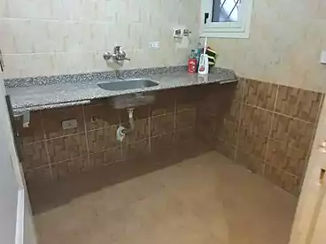إداري للإيجار في كليوباترا، الاسكندرية، 110 متر