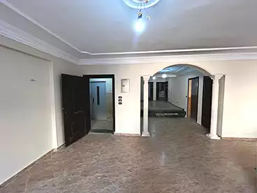 Apartments For sale in Soltan Khattab St., El Lebeny, 220 sqm