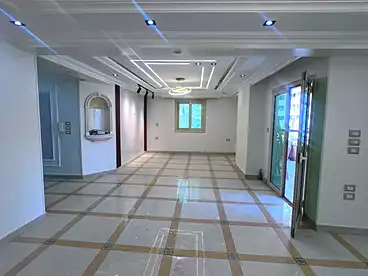 Apartments For sale in Ahmed Kassim Gouda St., 1st Zone, 220 sqm