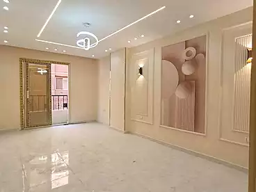 شقق للبيع في اللبيني، فيصل، 100 متر