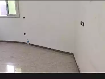 Apartments For sale in Ain Shams St., Ain Shams El Sharkia, 150 sqm