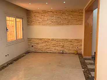 in El Yasmeen 8, El Yasmeen, 320 sqm