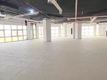Administrative For rent in Southern 90th St., 90th Street, 500 sqm