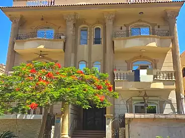سكني للبيع في شارع واصف غالي باشا، النرجس 4، 220 متر
