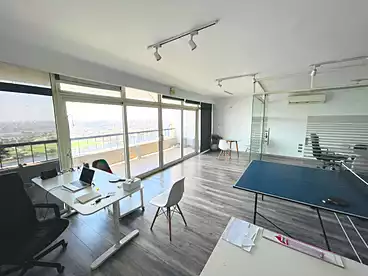 Administrative For rent in Abrag Othman, Corniche El Maadi St., 250 sqm