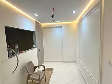 شقق للبيع في محرم بك، الاسكندرية، 90 متر