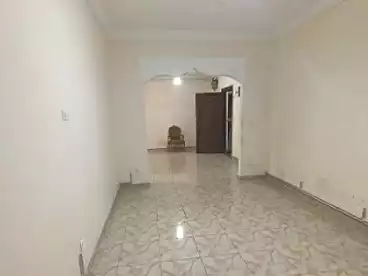 عقارات للبيع في شارع توت عنخ امون، سموحة، 120 متر