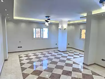 Apartments For sale in El Mohawelat St., El Talbeya, 140 sqm