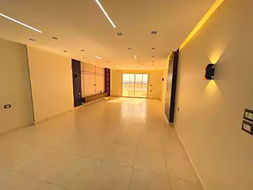 شقق للبيع في الدواجن، حدائق حلوان، 230 متر