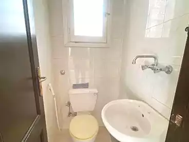 Apartments For sale in Mahmoud El-Isawy St., Miami, 140 sqm