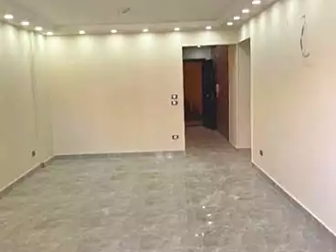 Apartments For sale in 3rd Neighborhood, El Hadabah El Wosta, 150 sqm