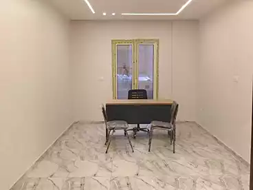 Administrative For sale in Abou Quer St - El Horeya Rd, Ganaklis, 150 sqm