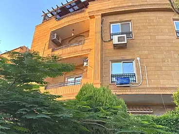 سكني للبيع في الياسمين 8، الياسمين، 275 متر