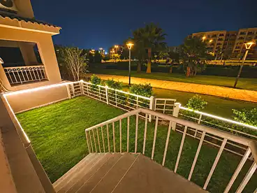 شقق للبيع في مدينتي - بي 2، المنطقه الثانيه عمارات، 200 متر