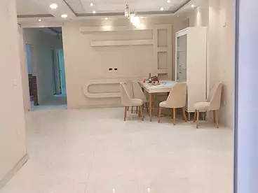 شقق للبيع في شارع كورنيش النيل، حدائق حلوان، 165 متر