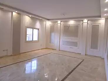 Apartments For rent in Omar Makram Street, El Narges 8, 350 sqm