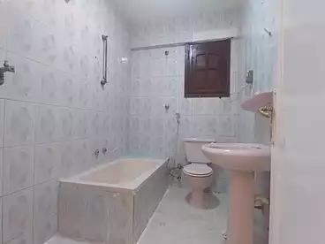 Chalets For sale in Shatee El Nakheel, Al Agamy, 160 sqm